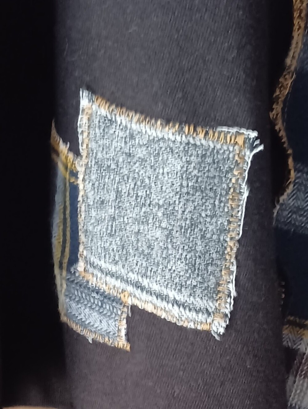 Upcycled  Black Pink Floyd Graphic T-shirt - Picture 5 of 10